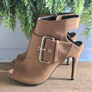 Size 8.5 Anne Michelle Peep Toe High Heel Booties